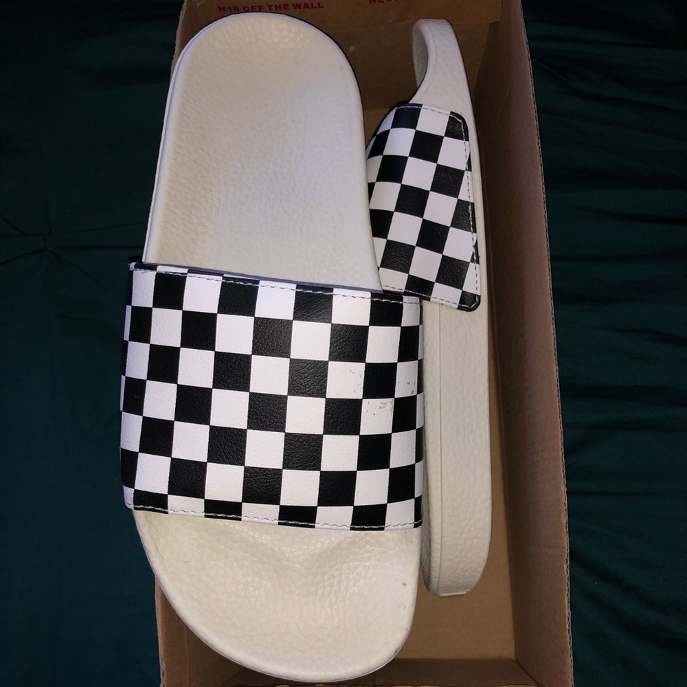 Vans slides